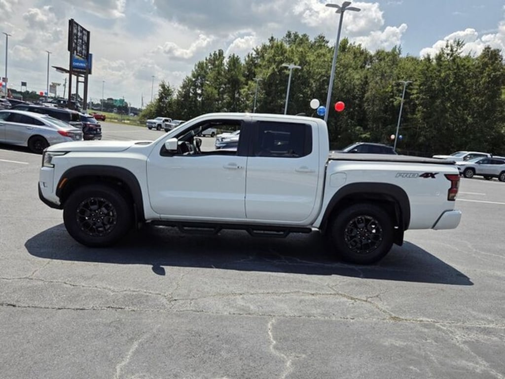 Used 2024 Nissan Frontier PRO-4X