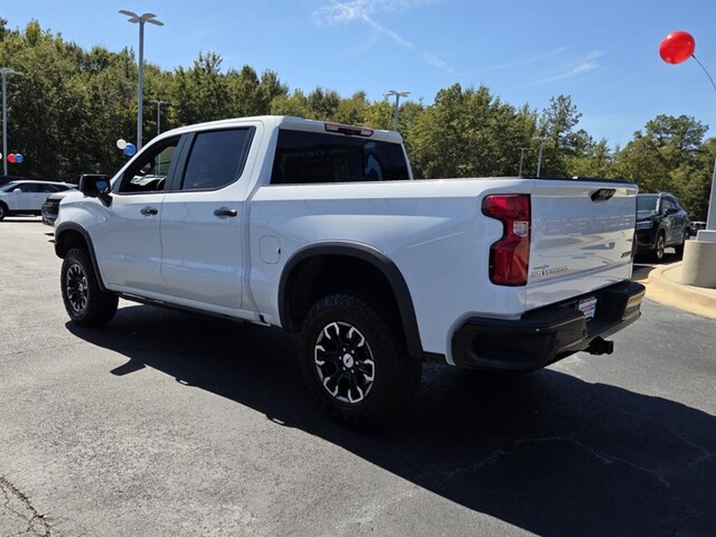 Used 2024 Chevrolet Silverado 1500 ZR2 Truck