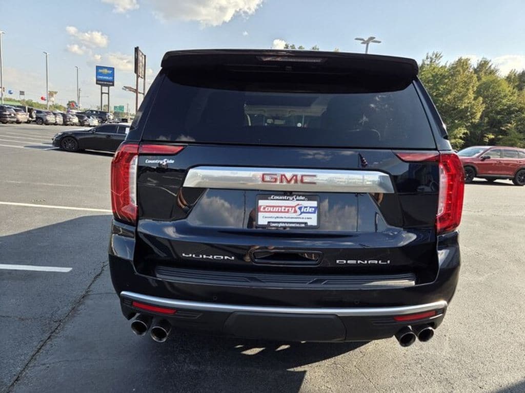 Used 2022 GMC Yukon Denali SUV