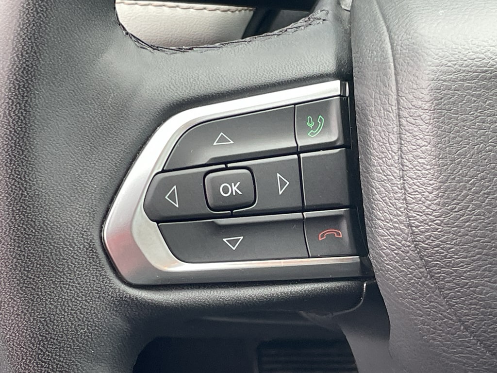 2025 Jeep Compass Limited - Photo 13