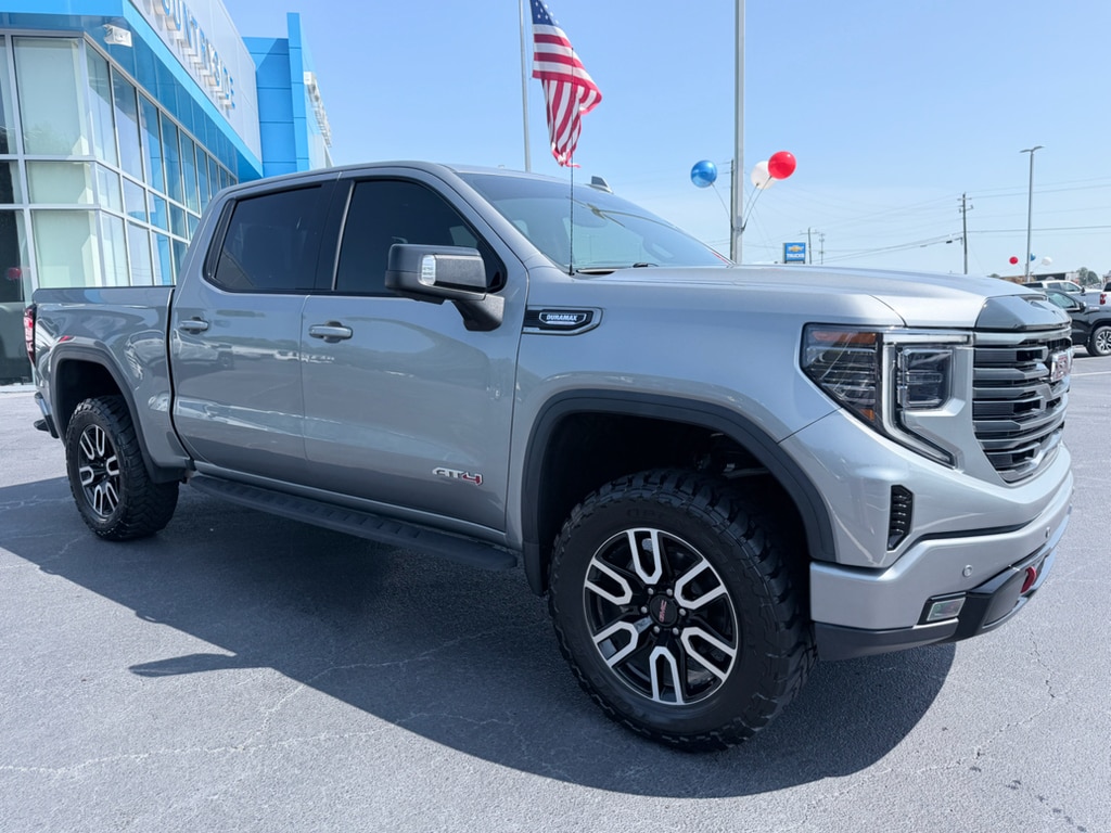 Used 2025 GMC Sierra 1500 AT4 Truck