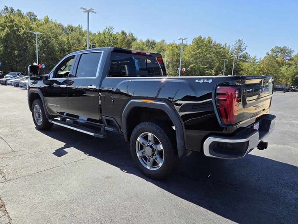 Used 2025 GMC Sierra 3500 HD SLT Truck