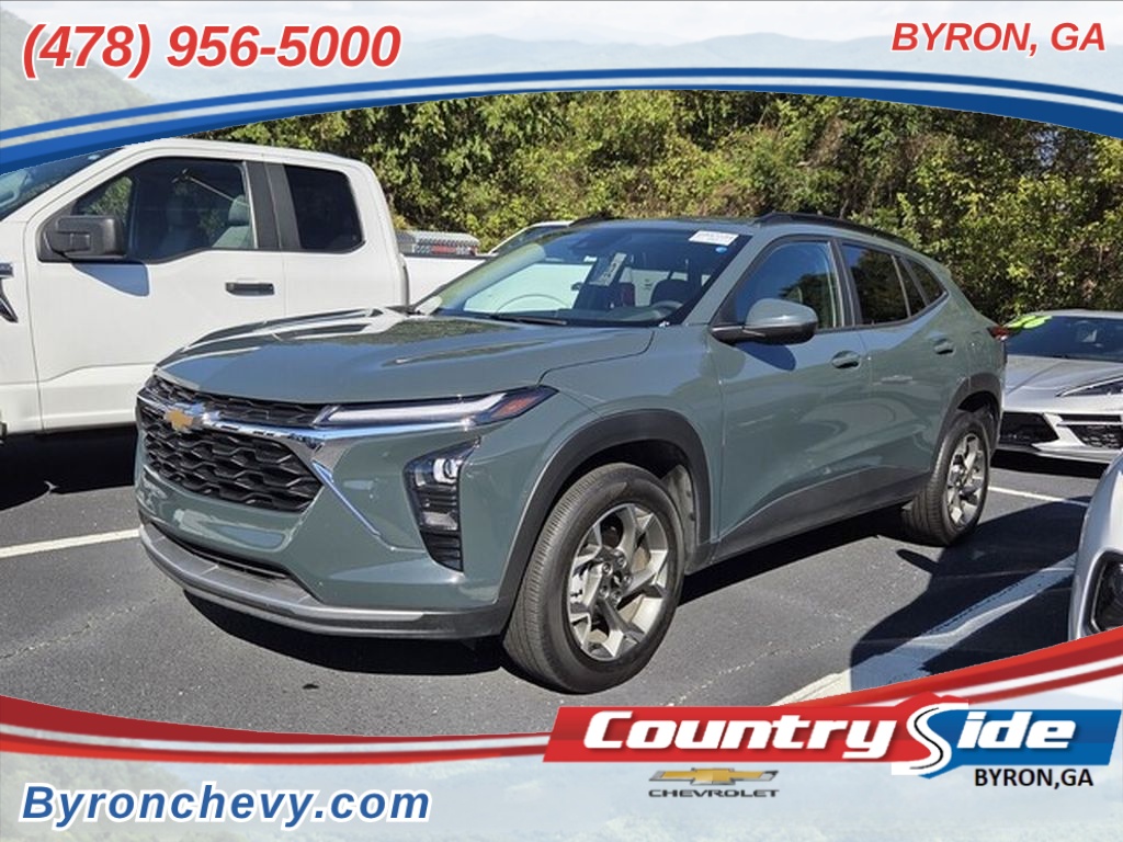 2025 Chevrolet Trax LT