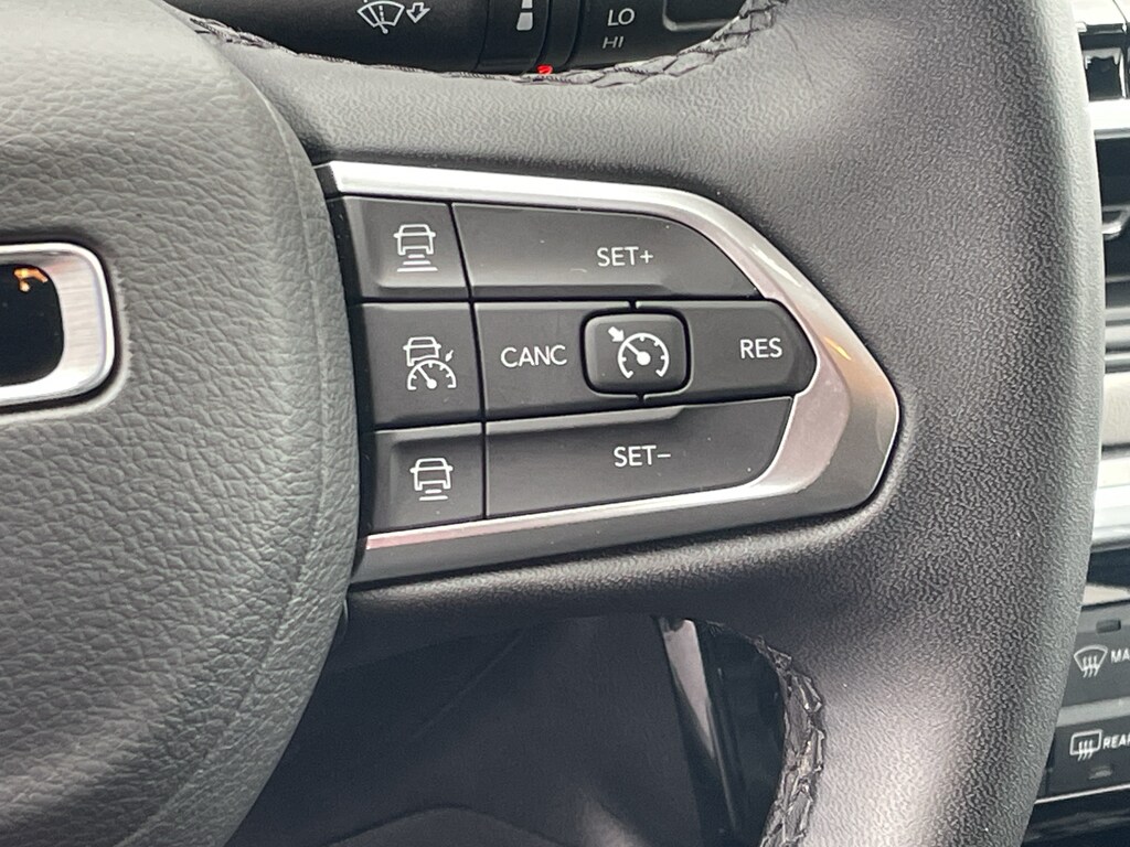 2025 Jeep Compass Limited - Photo 14