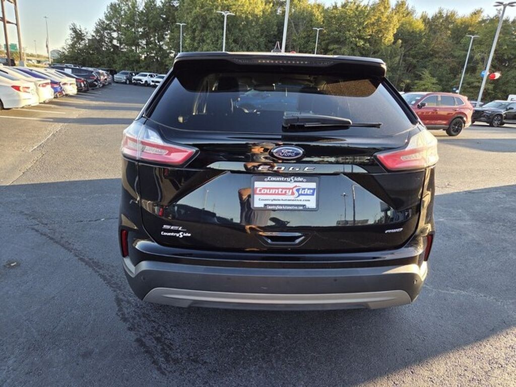 Used 2024 Ford Edge SEL