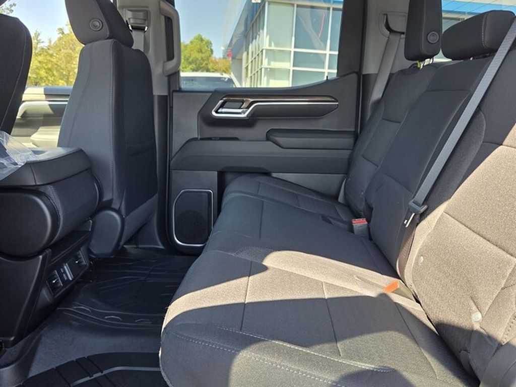 2026 Chevrolet Silverado 1500 RST - Photo 11