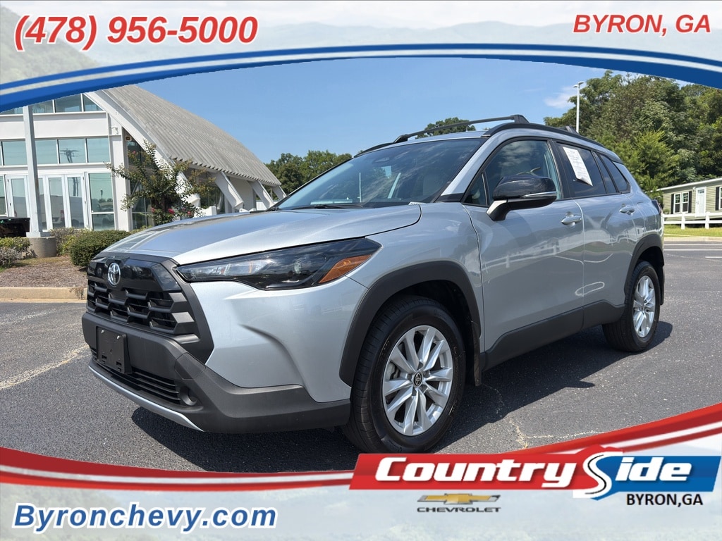 2026 Toyota Corolla Cross LE