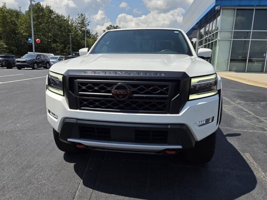 Used 2024 Nissan Frontier PRO-4X