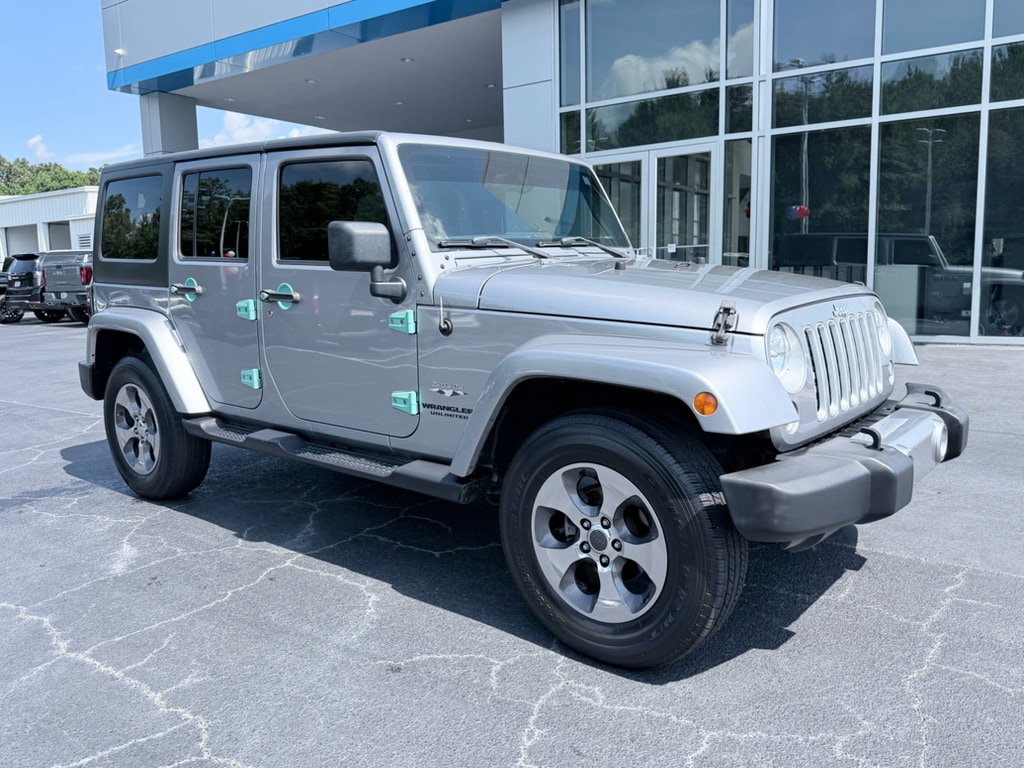 Used 2016 Jeep Wrangler Unlimited Sahara with VIN 1C4BJWEG0GL328722 for sale in Byron, GA