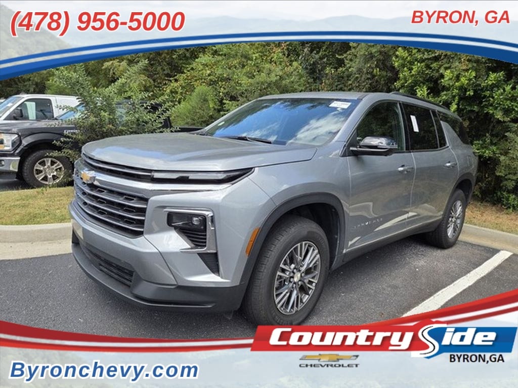 Used 2024 Chevrolet Traverse LT SUV