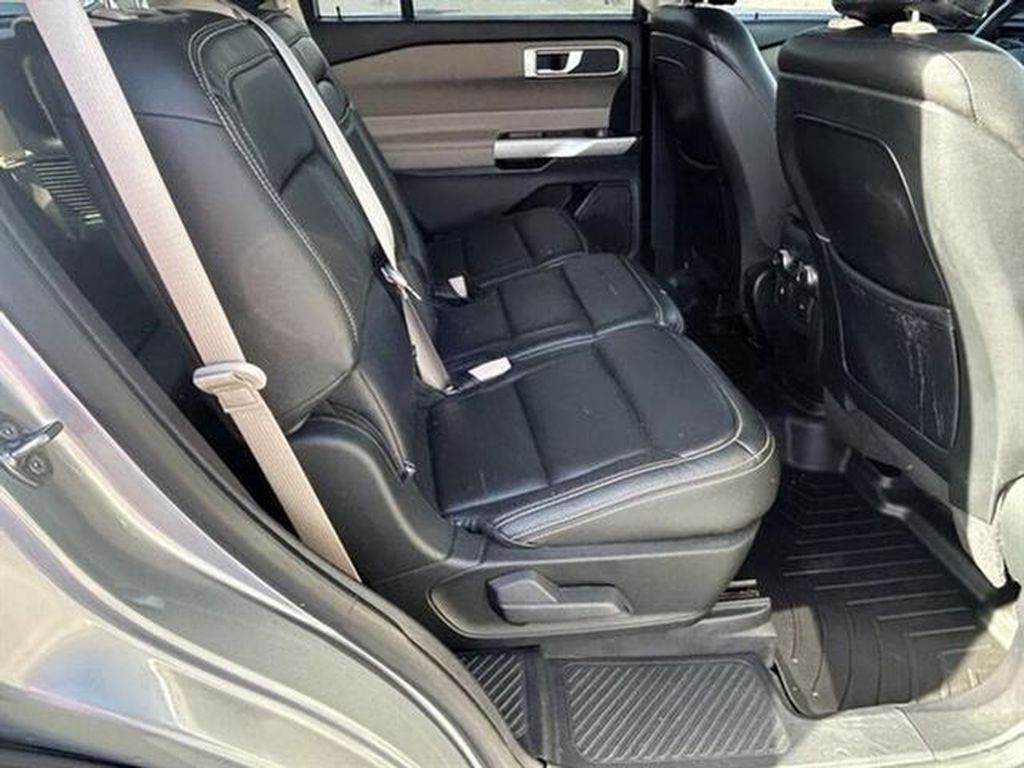 2020 Ford Explorer XLT - Photo 28