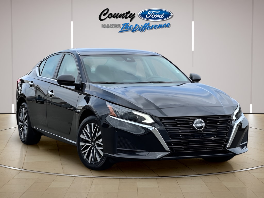 2024 Nissan Altima SV