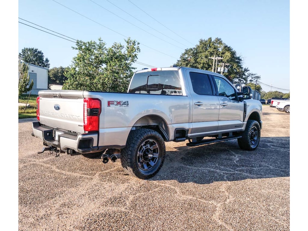 Used 2024 Ford F-250 Lariat Truck Crew Cab