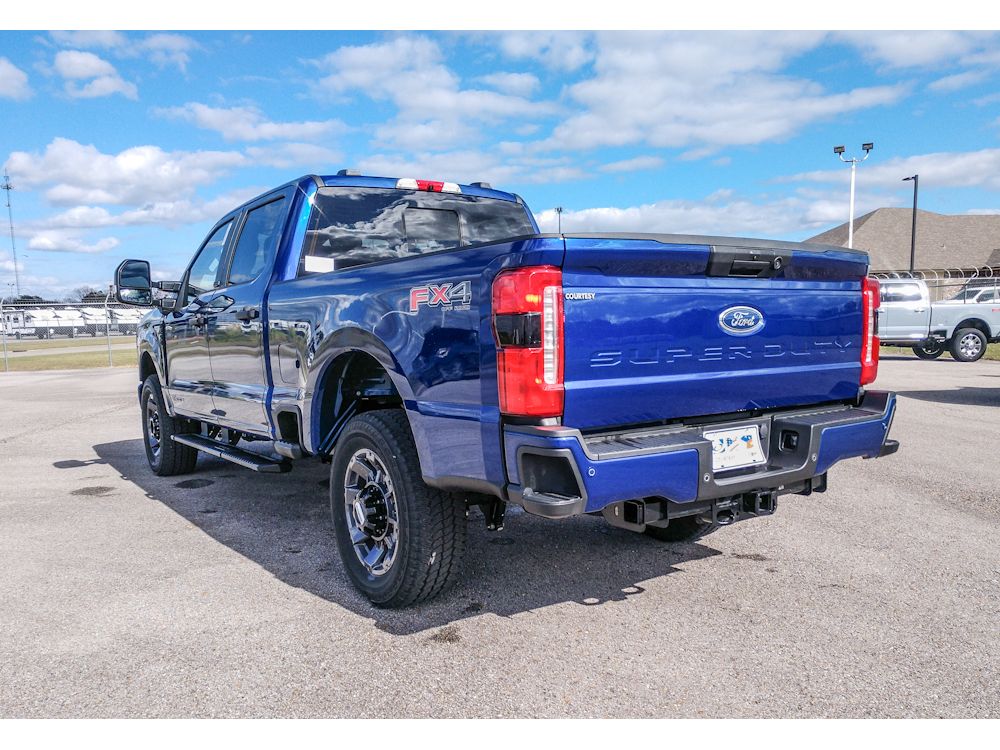 2026 Ford F-250 Super Duty XL - Photo 3