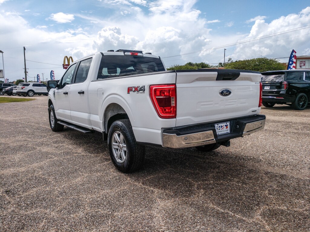 Used 2022 Ford F-150 XLT Truck SuperCrew Cab