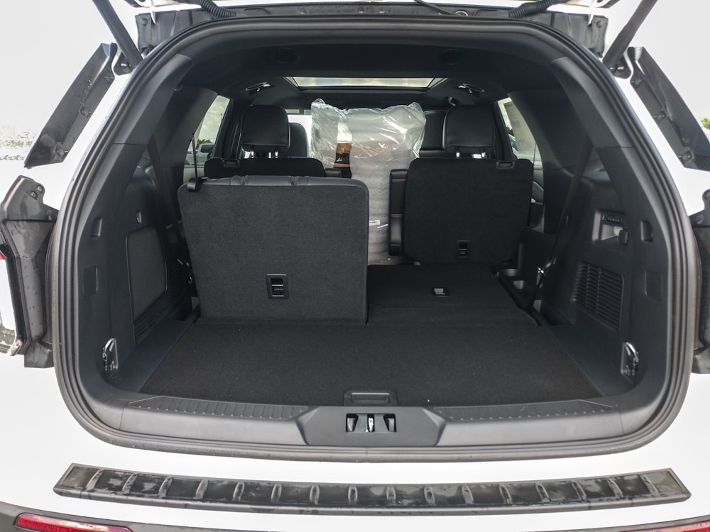2026 Ford Explorer Tremor - Photo 7