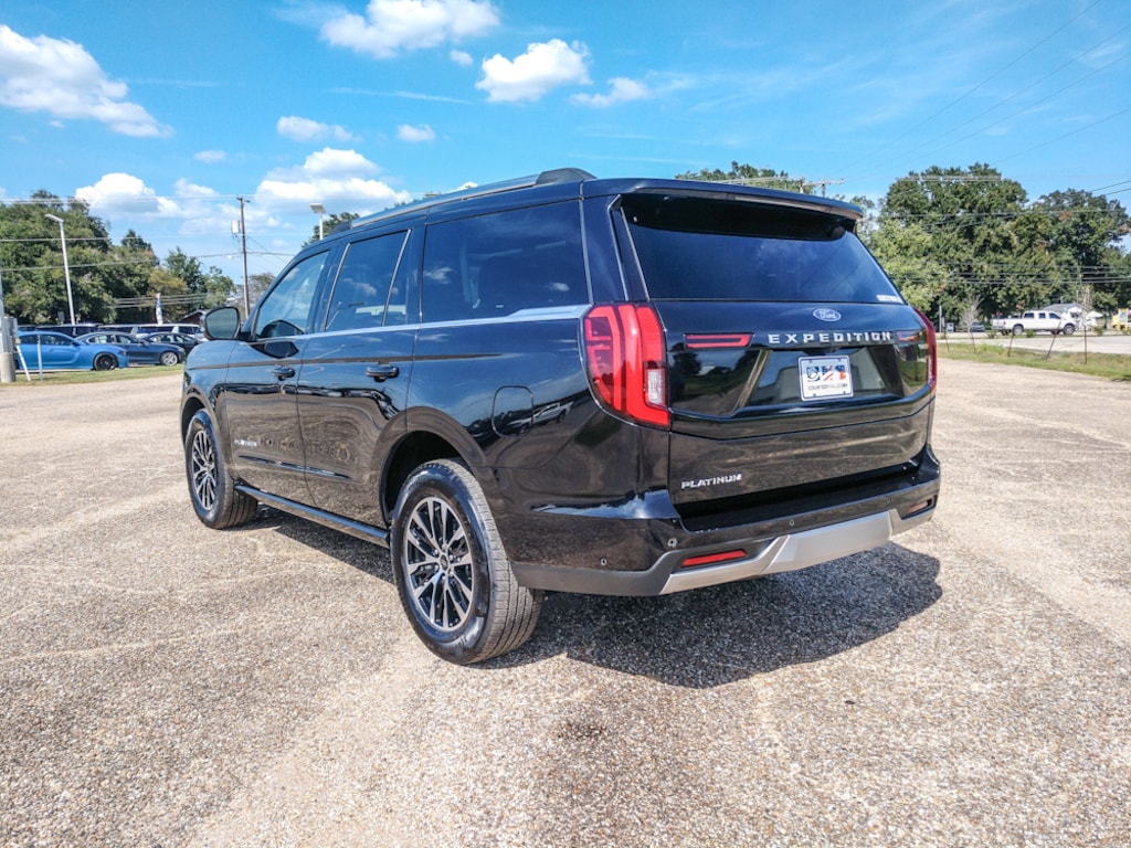 Used 2025 Ford Expedition Platinum SUV