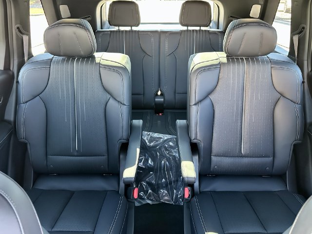 2027 Cadillac VISTIQ Luxury - Photo 22