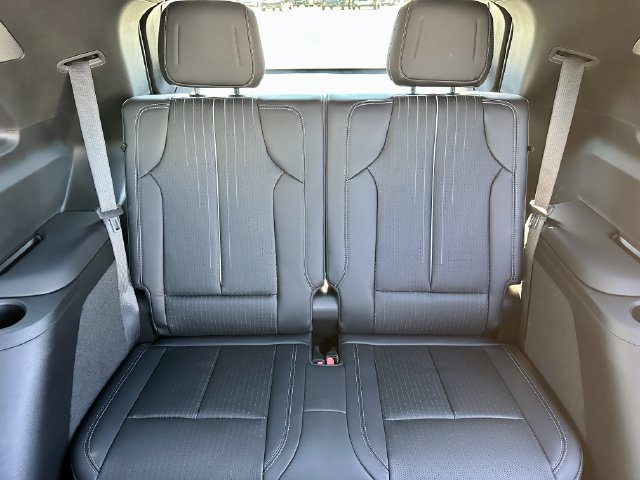 2027 Cadillac VISTIQ Luxury - Photo 23