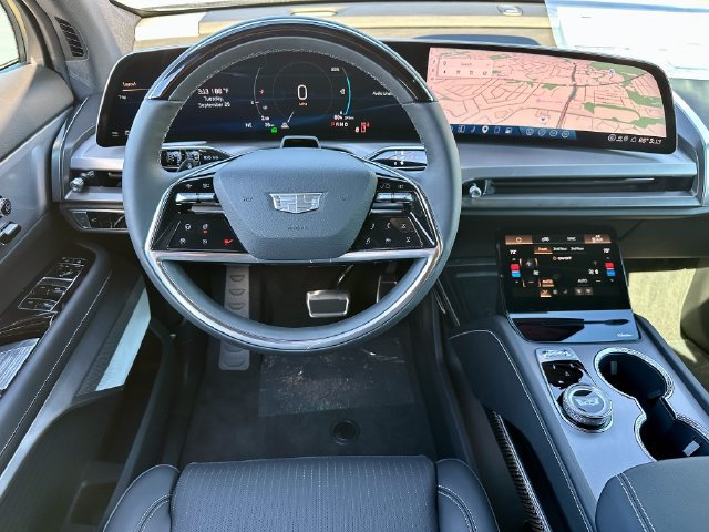 2027 Cadillac VISTIQ Luxury - Photo 17