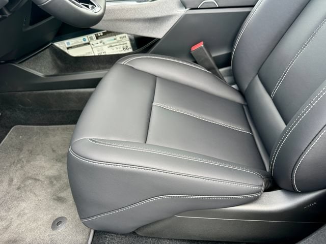 2026 Cadillac OPTIQ Sport - Photo 15