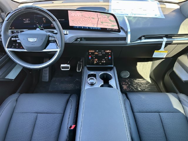 2027 Cadillac VISTIQ Luxury - Photo 18