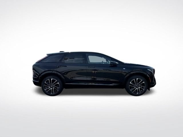 2027 Cadillac OPTIQ Sport - Photo 7