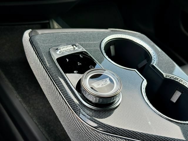 2026 Cadillac OPTIQ Sport - Photo 29