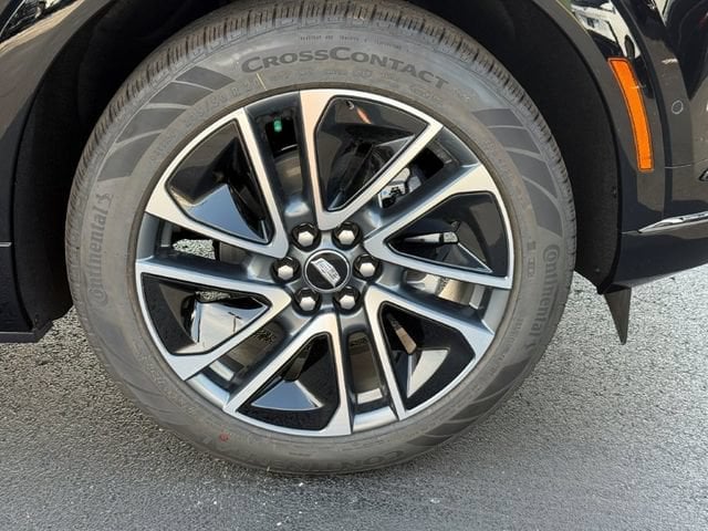 2027 Cadillac OPTIQ Sport - Photo 8