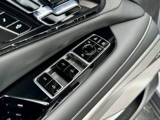 2026 Cadillac OPTIQ Sport - Photo 11