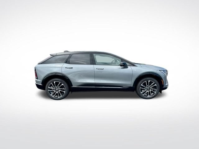 2026 Cadillac OPTIQ Sport - Photo 8