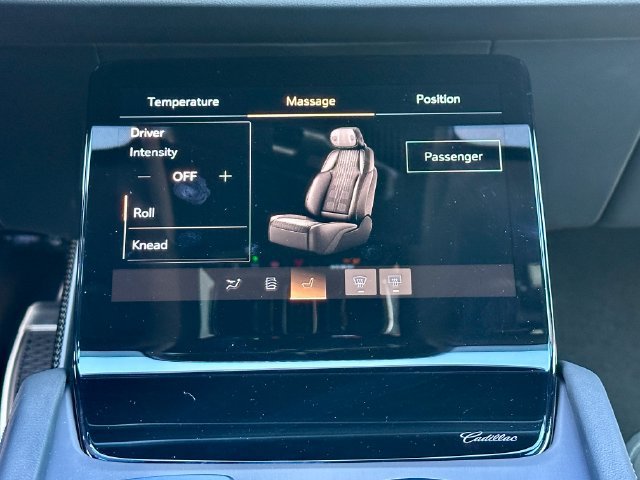 2027 Cadillac VISTIQ Luxury - Photo 31
