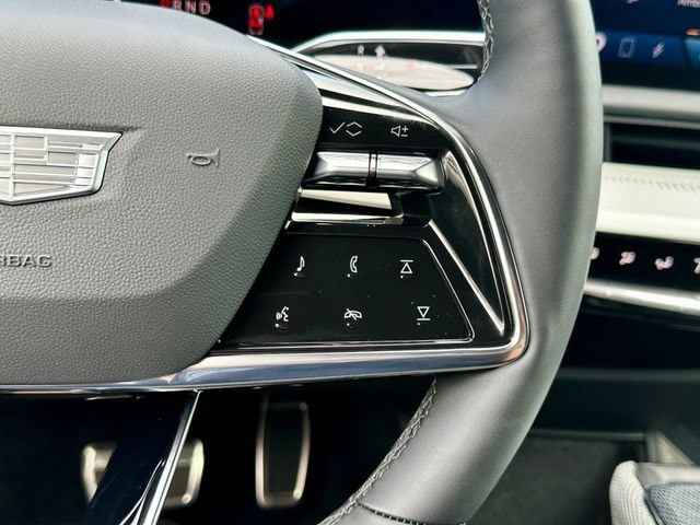 2026 Cadillac OPTIQ Sport - Photo 32