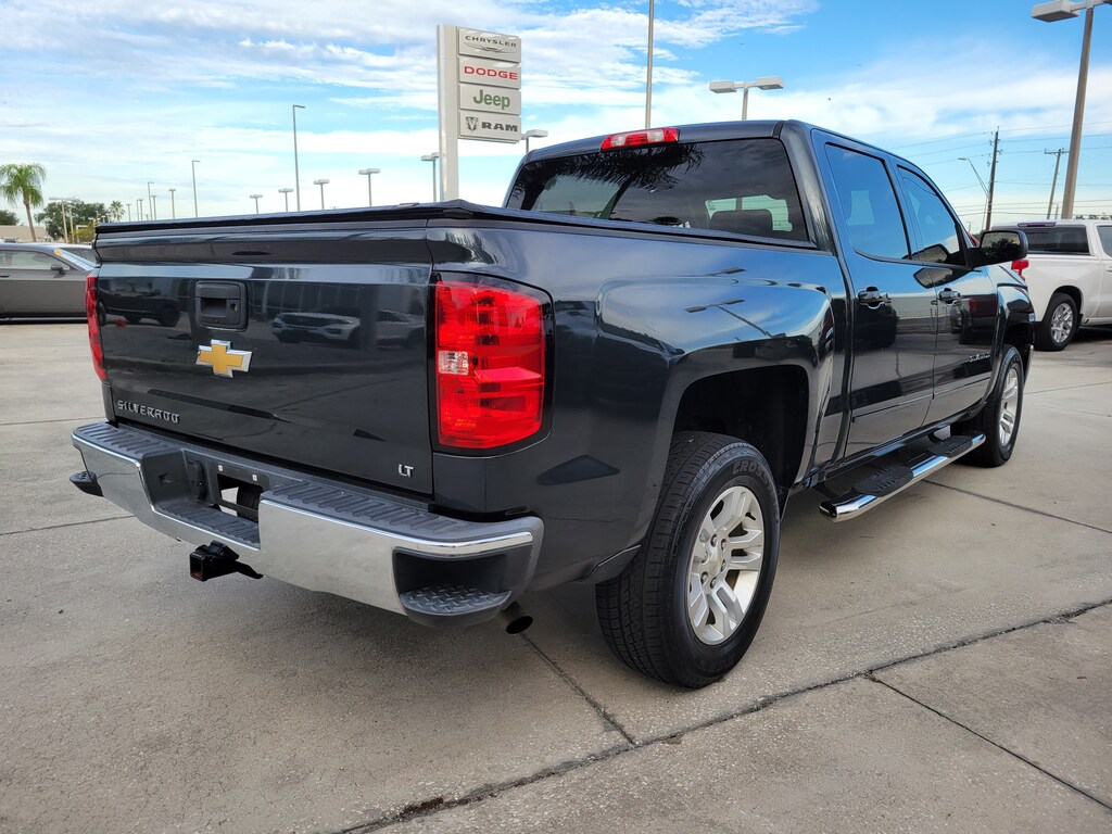 Used 2018 Chevrolet Silverado 1500 LT 2WD Crew Cab 143.5 LT w/1LT