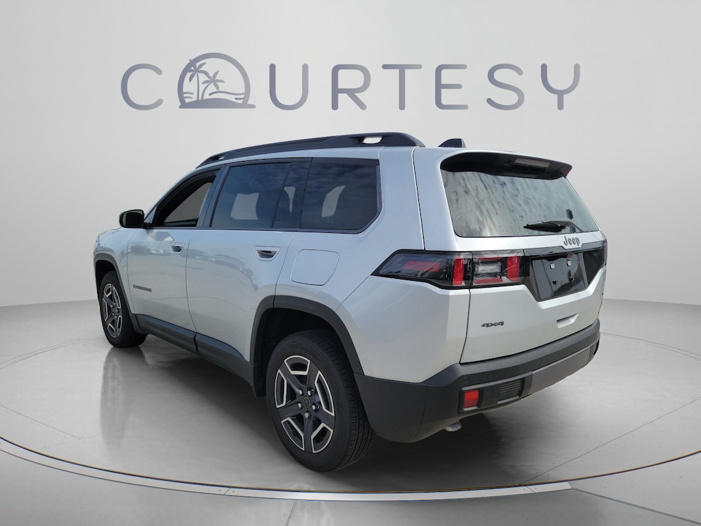 Used 2026 Jeep Cherokee Laredo Laredo 4x4