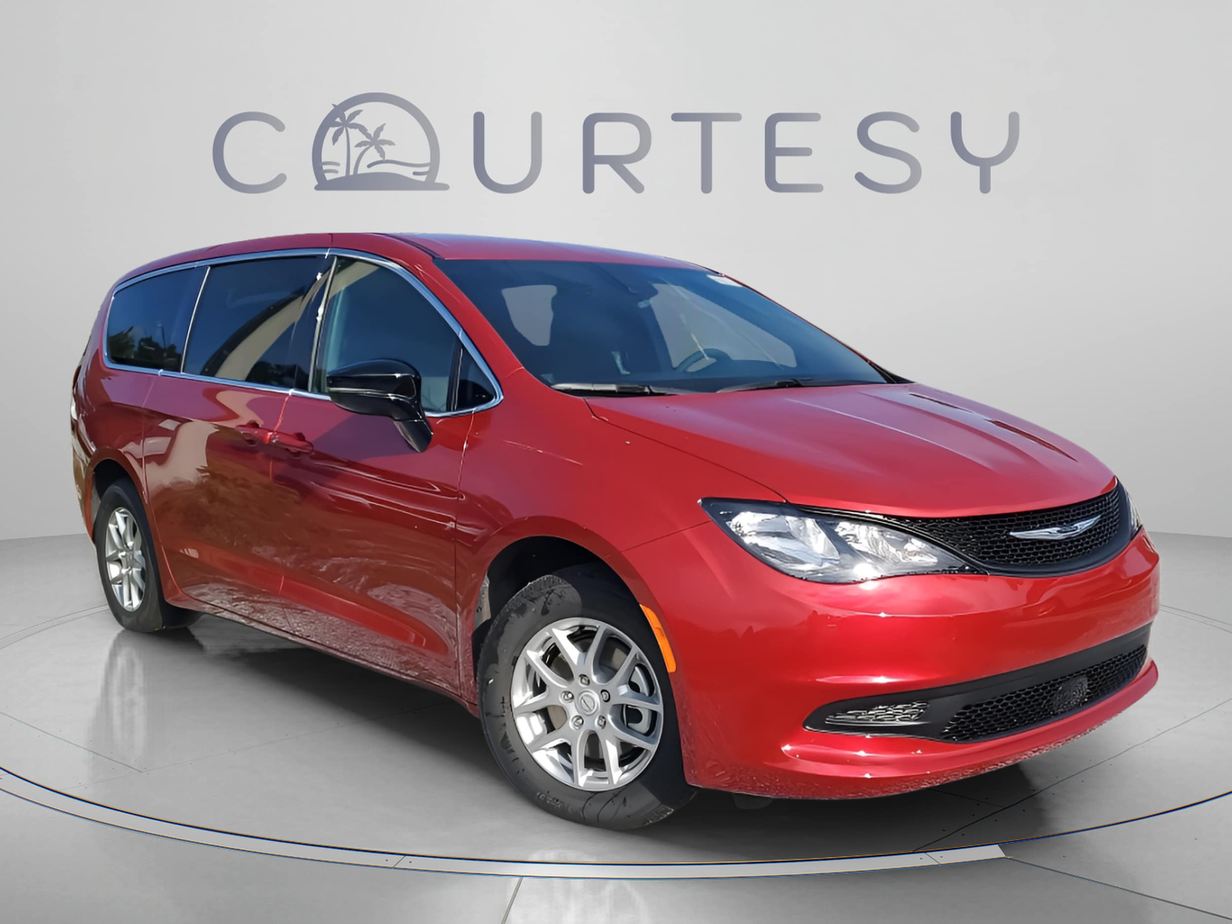 2026 Chrysler Voyager LX - Photo 7