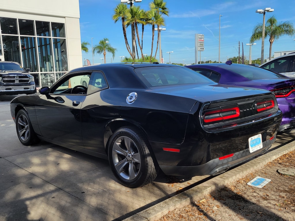 Used 2016 Dodge Challenger SXT Coupe