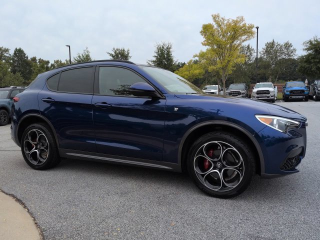 2023 Alfa Romeo Stelvio