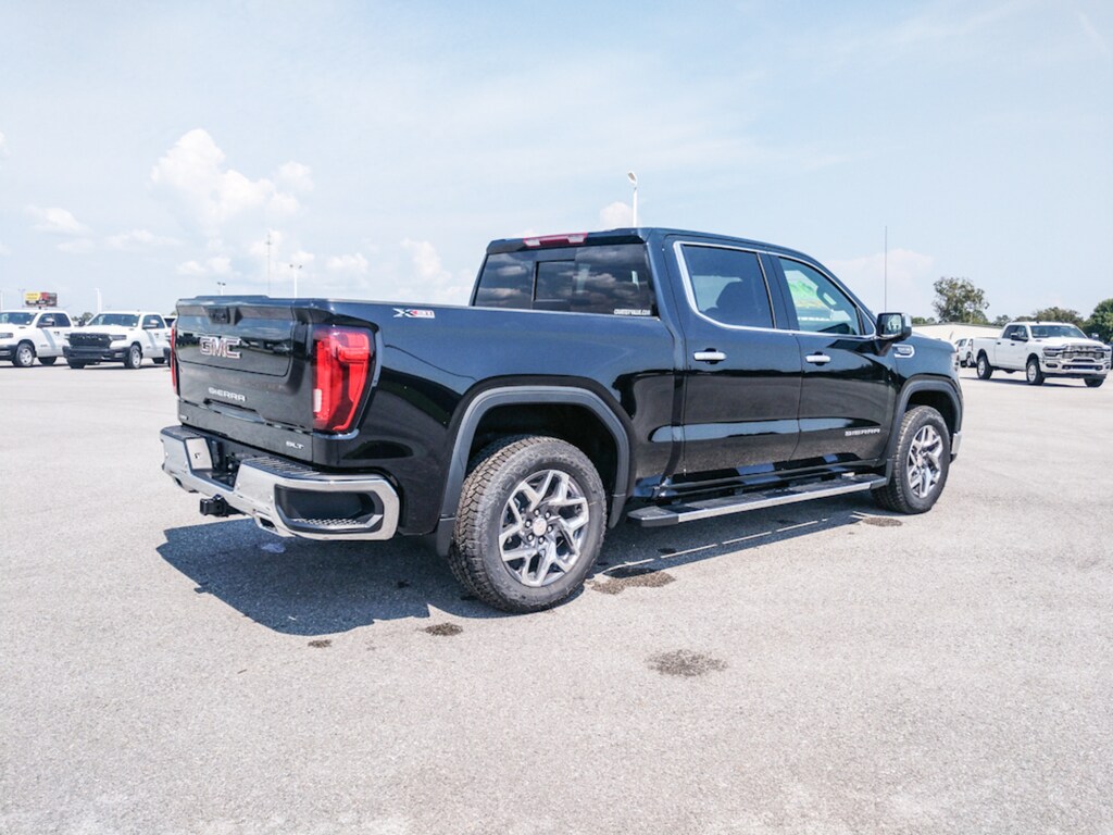 New 2026 GMC Sierra 1500 SLT Truck Crew Cab
