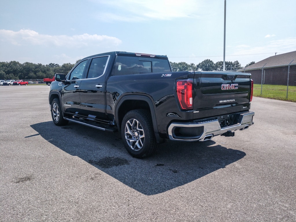 New 2026 GMC Sierra 1500 SLT Truck Crew Cab