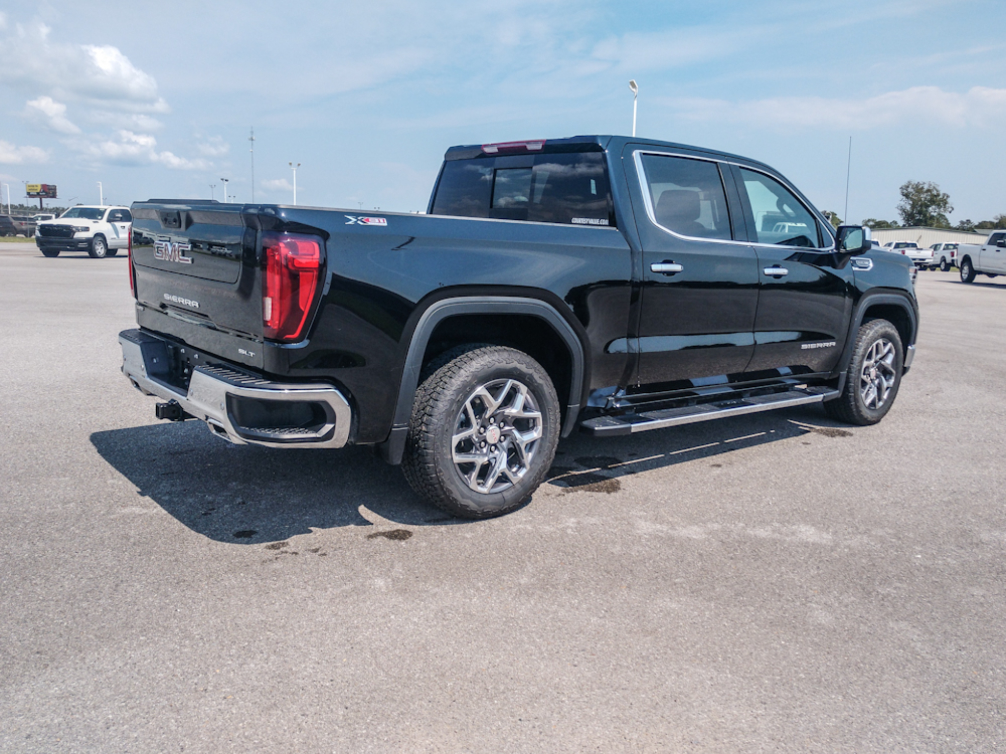 New 2026 GMC Sierra 1500 SLT Truck Crew Cab