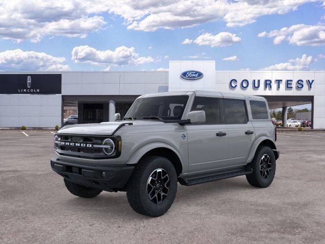 2026 Ford Bronco Outer Banks SUV