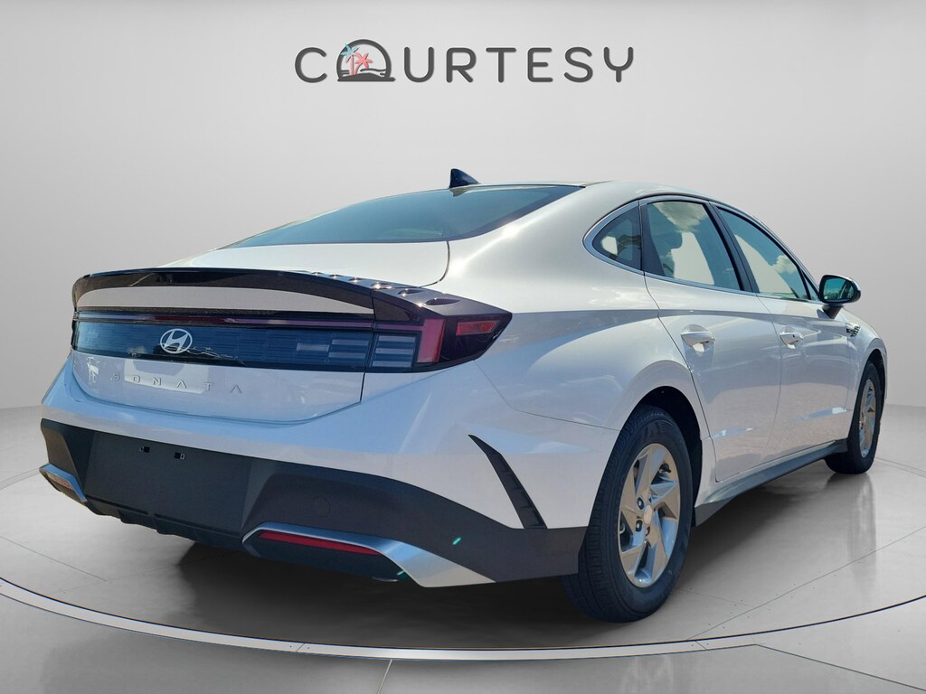 New 2026 Hyundai Sonata SE Sedan