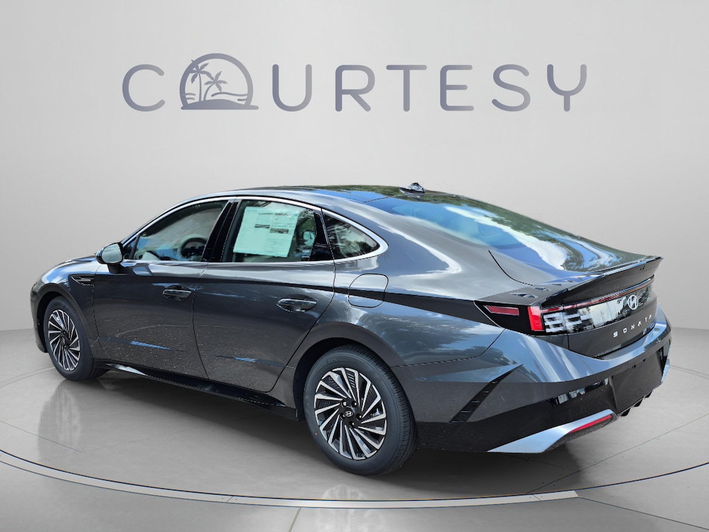 New 2026 Hyundai Sonata Hybrid SEL Sedan