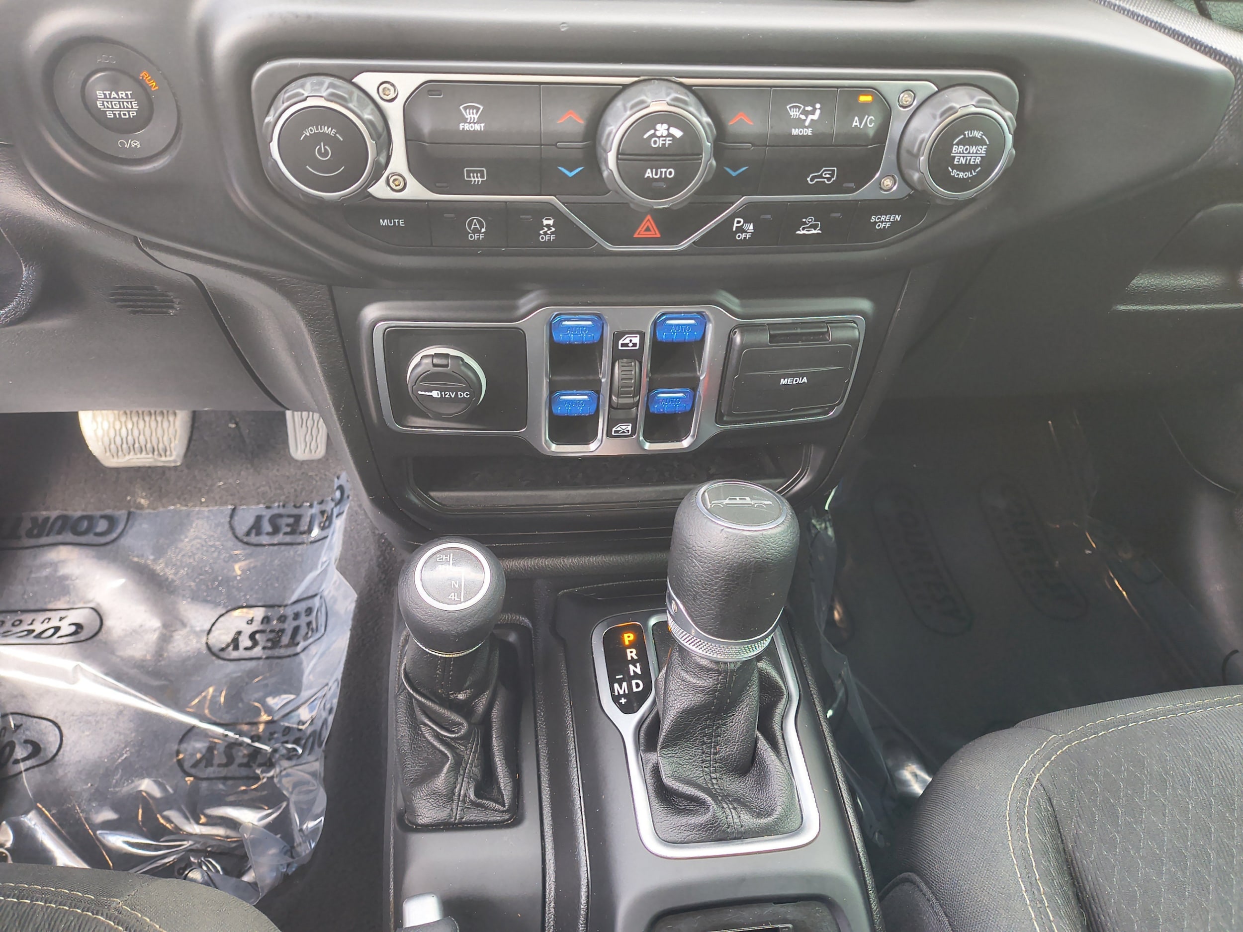 Photo 27