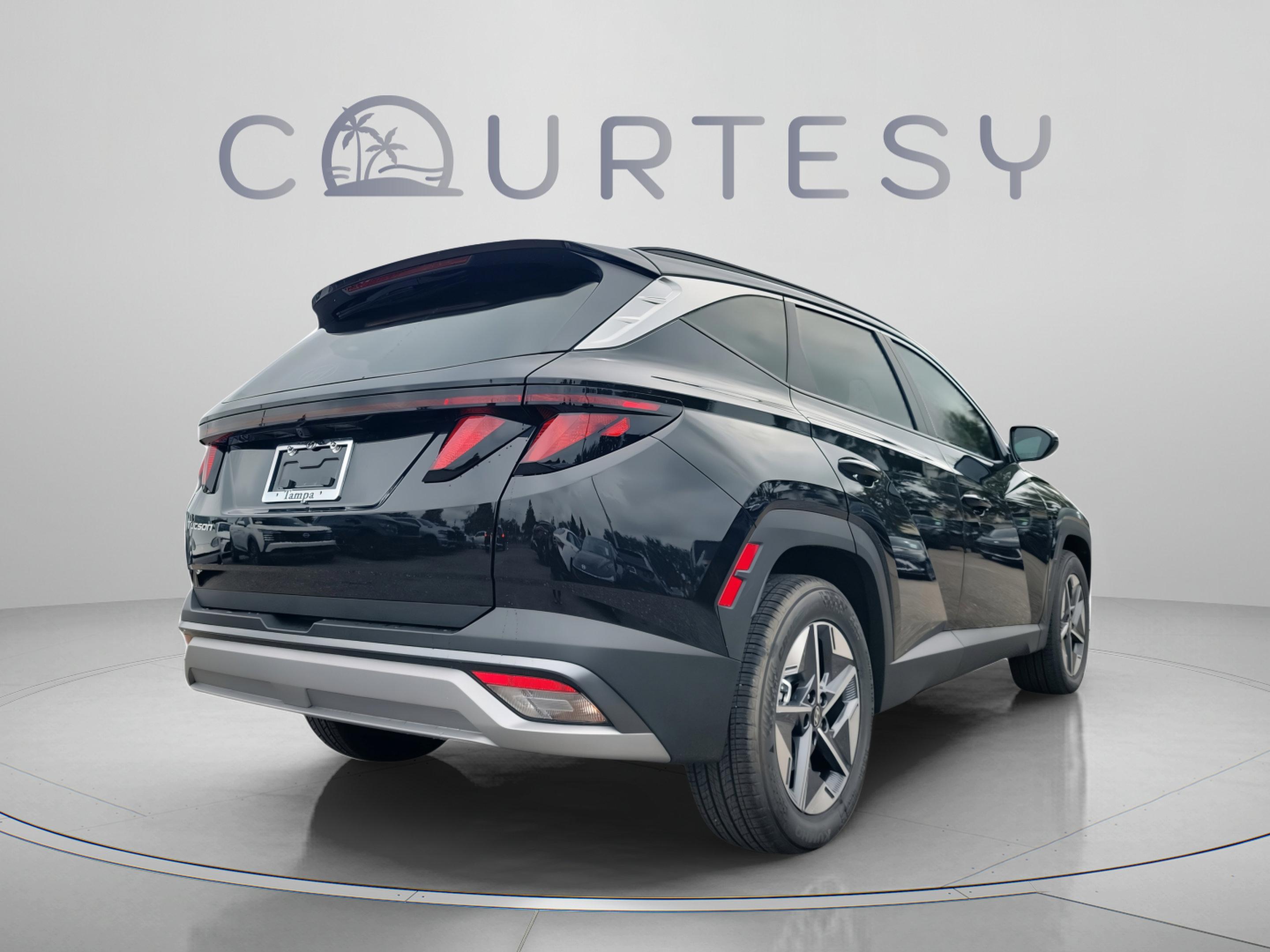New 2026 Hyundai Tucson SEL FWD SUV