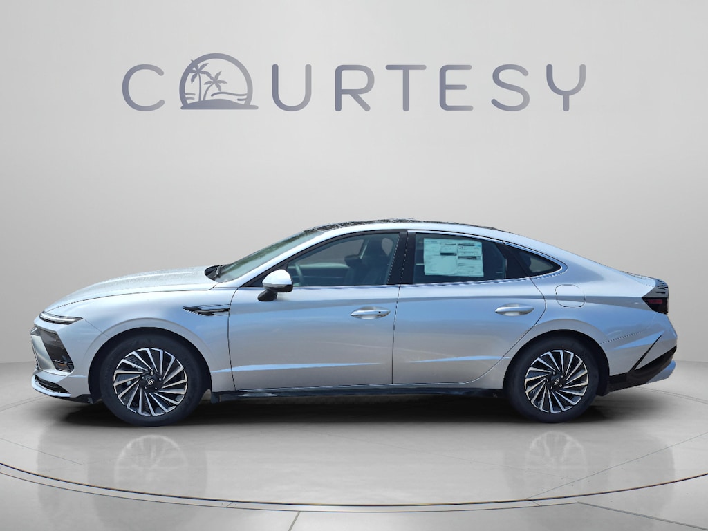 New 2026 Hyundai Sonata Hybrid SEL Sedan