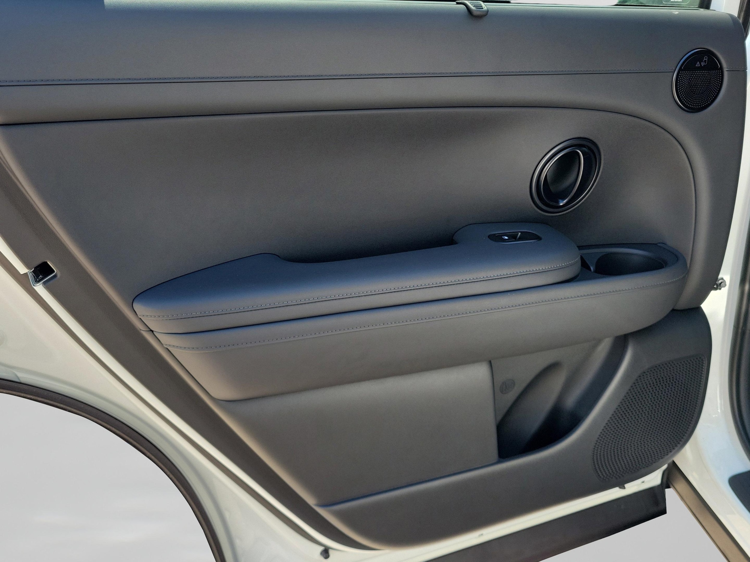 2026 Hyundai Palisade XRT Pro - Photo 8