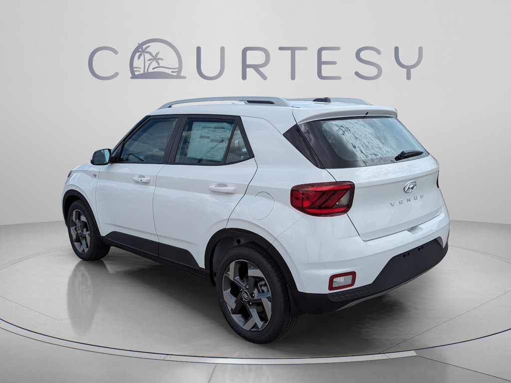 New 2026 Hyundai Venue SEL SUV
