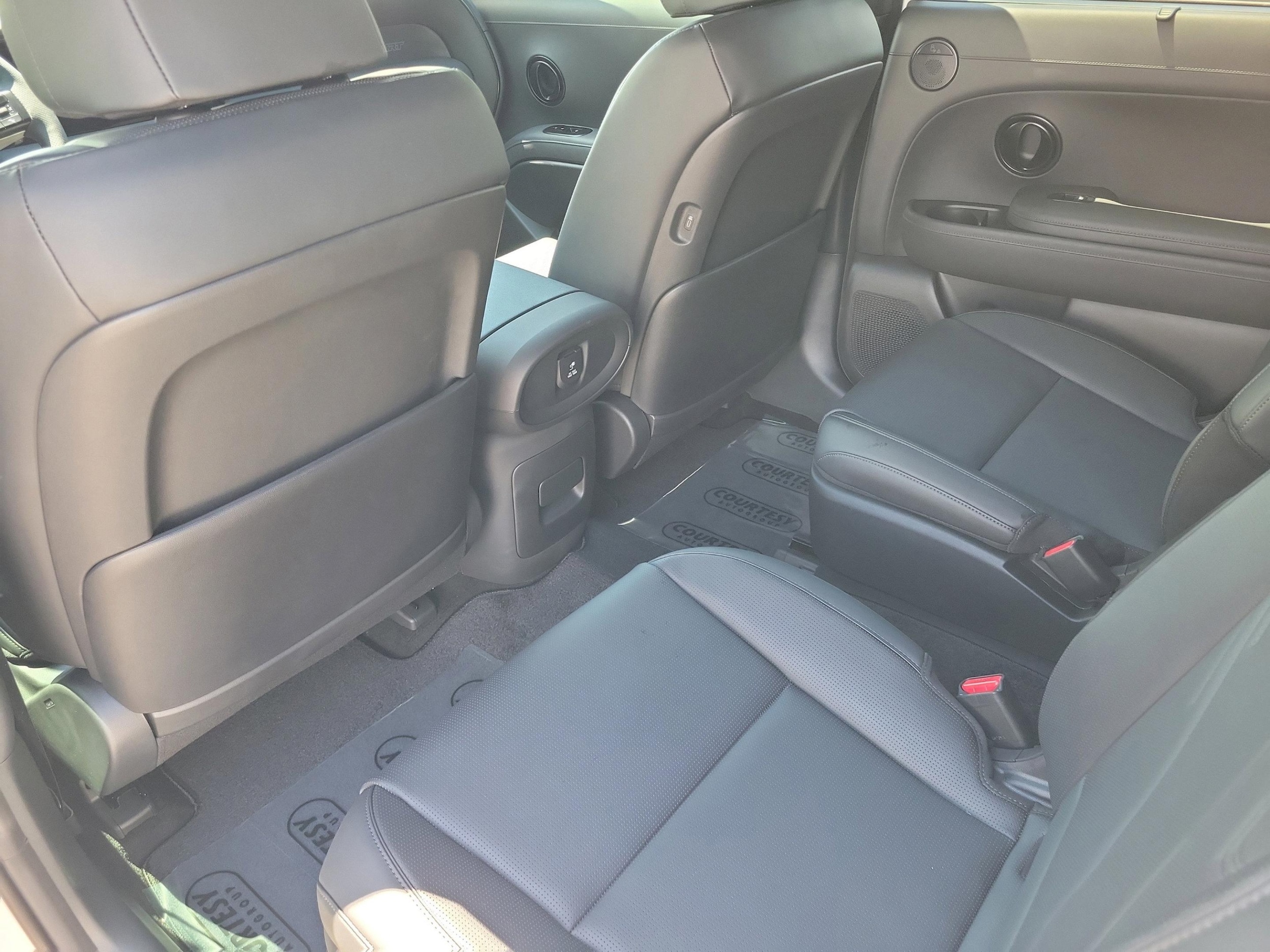 2026 Hyundai Palisade XRT Pro - Photo 10